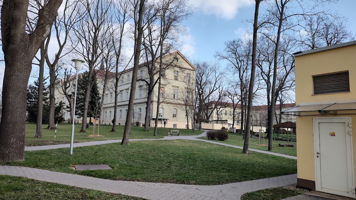 Brno, Psychiatrická ambulance - foto 2