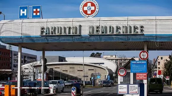 Fakultní nemocnice Hradec Králové — Ambulance pro alkoholismus a jiné toxikománie - foto 10