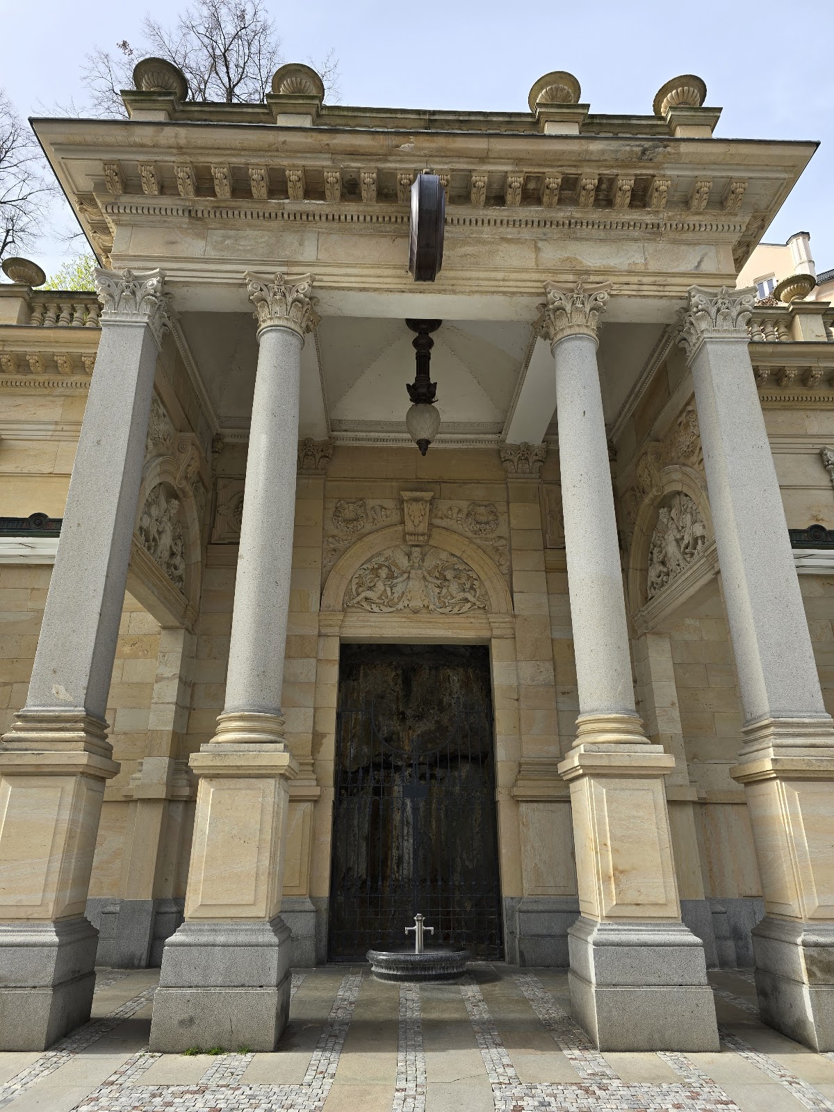 Karlovy Vary, Krajský školský koordinátor prevence - foto 4