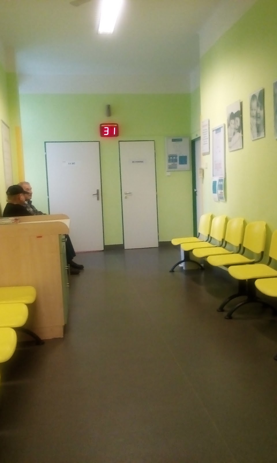 Ostrava, Centrum prevence a léčby závislostí na tabáku u dětí a adolescentů při Dětském oddělení - foto 5