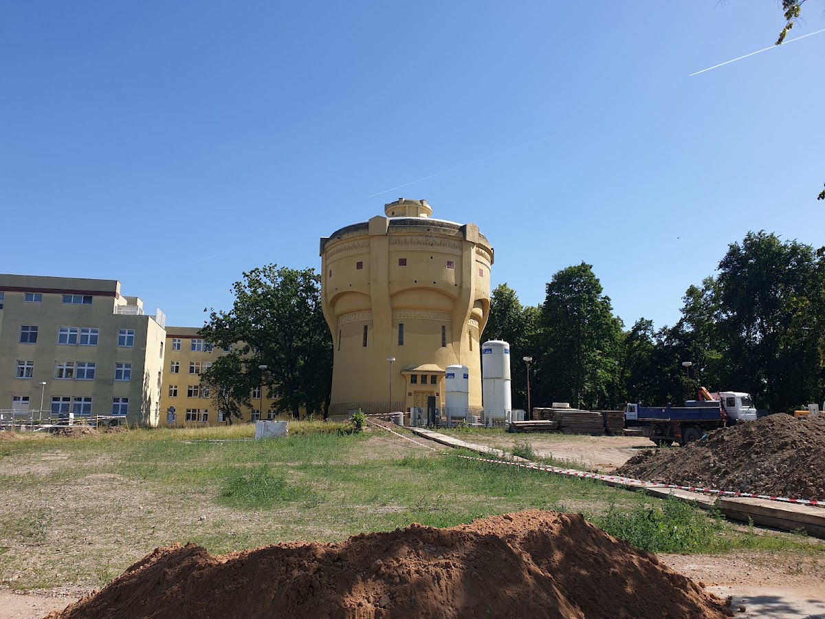 Pardubice, Centrum pro léčbu virových hepatitid při Infekčním oddělení Pardubické nemocnice - foto 3