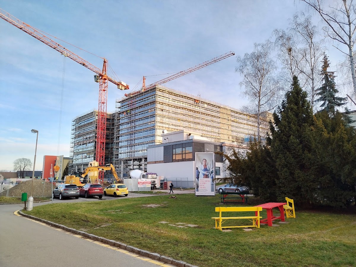 Pardubice, Centrum pro léčbu virových hepatitid při Infekčním oddělení Pardubické nemocnice - foto 5