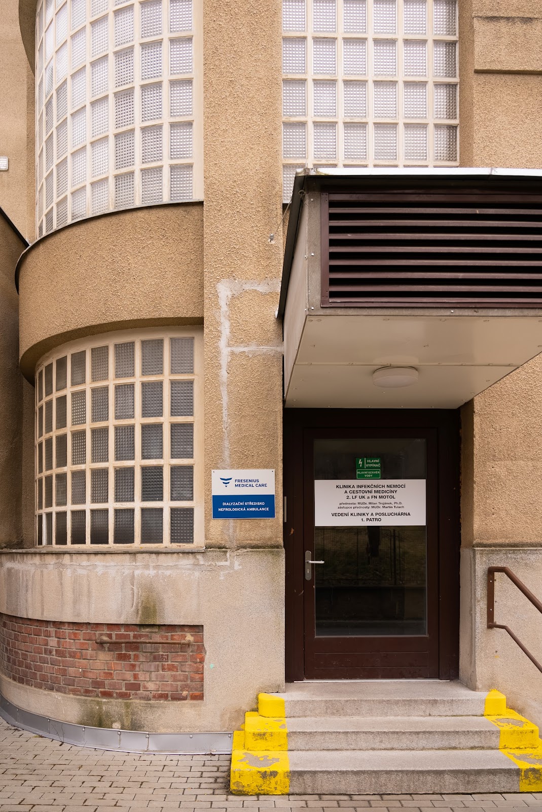 Praha 5, Centrum pro léčbu virových hepatitid při Infekčním oddělení Fakultní nemocnice Motol - foto 2