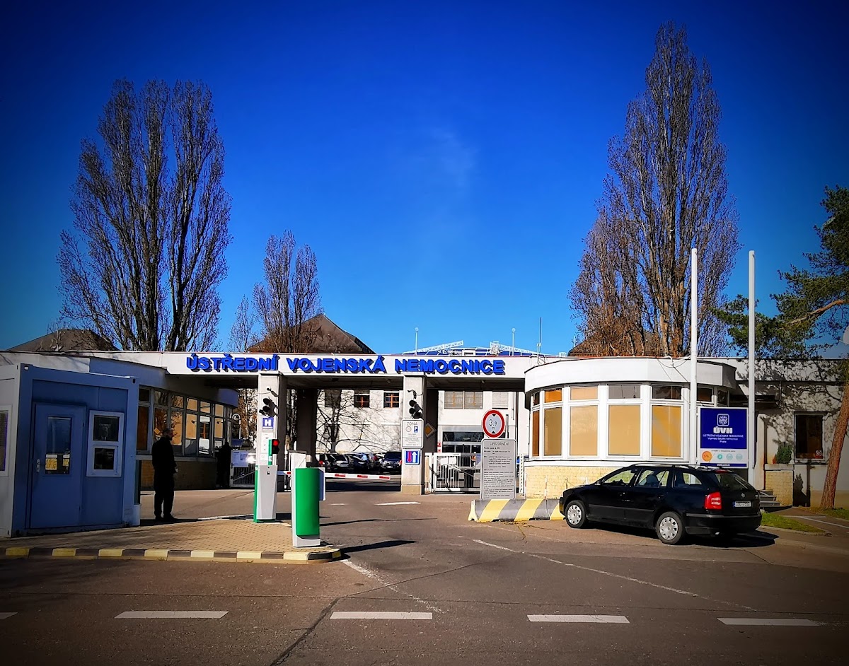 Praha 6, Interní klinika Ústřední vojenské nemocnice - Vojenské fakultní n. Praha a 1. lékařské fakulty Univerzity Karlovy - foto 2