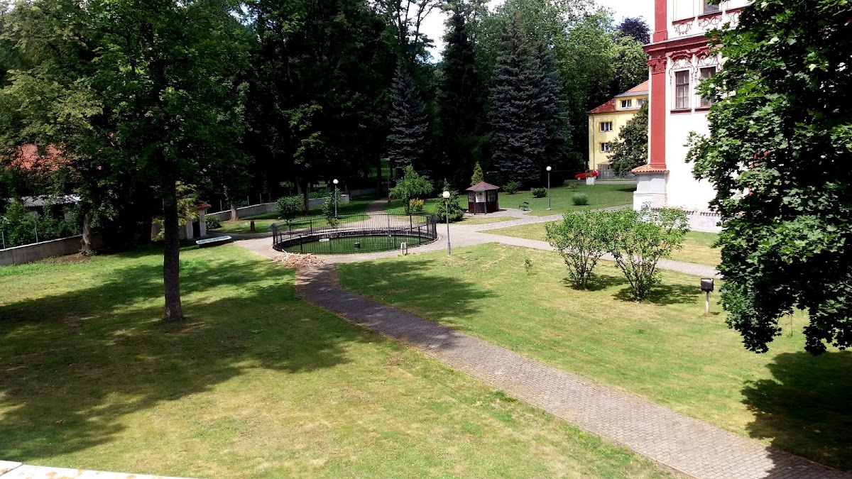 SPOLEČNÝ ŽIVOT - foto 4